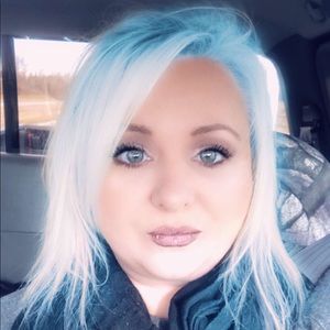 Meet your Posher, Nikki